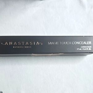 Anastasia Magic Touch Concealer 22- Only 3 Left!